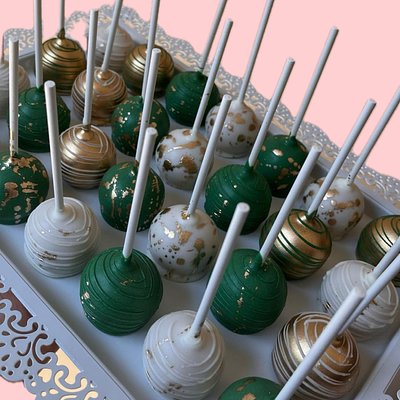 Custom Original Cake Pops (per dozen)