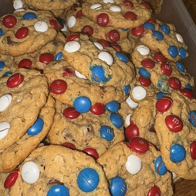 Monster Cookies