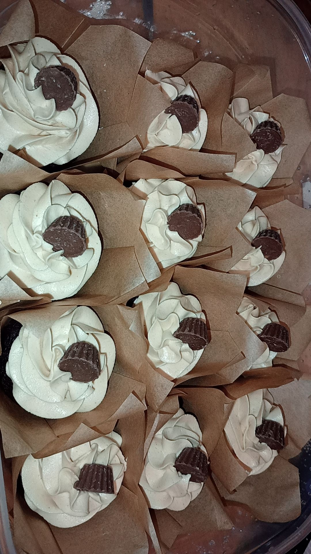 Custom Flavor Cupcakes