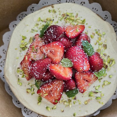 Vanilla Strawberry Almond Cream Cake 8"– Plant-Based & Gluten-Free, Oil Free, Classic Reimagined