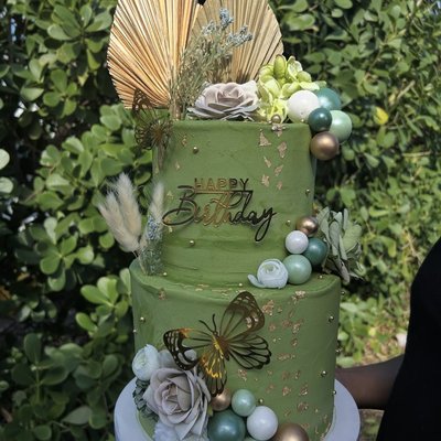 Tiered Cakes 