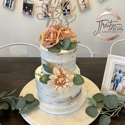 2 Tier Wedding Cake