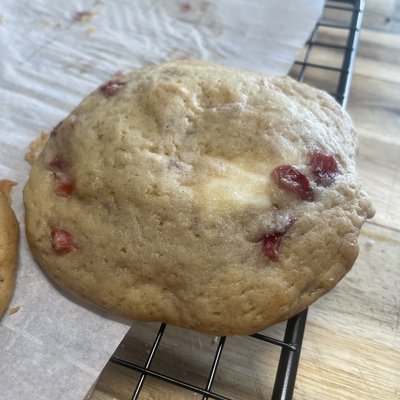 Strawberry Cheese Cake Cookie 