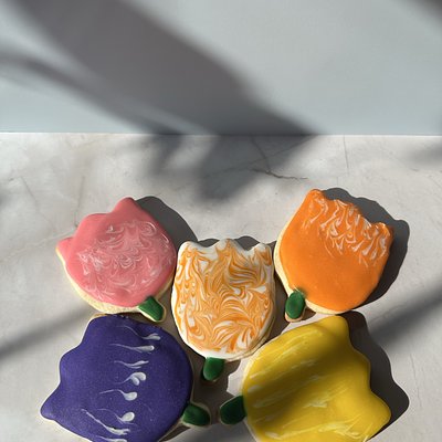 Tulip Shape Royal Icing Custom Sugar Cookie