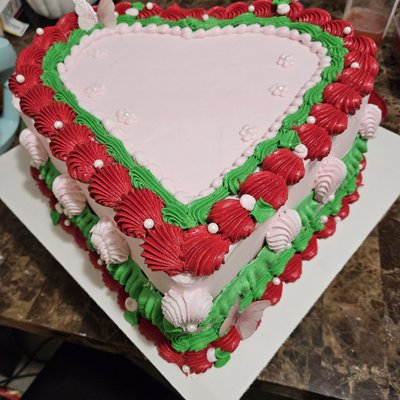 10in Heart Cake Basic
