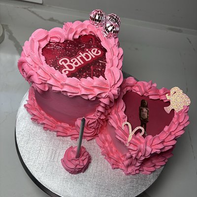 Heart Cake Sale 