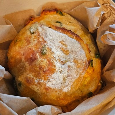 Jalapeño Cheddar Sourdough Round