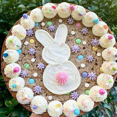 Easter Cookie Pizza 