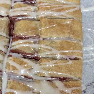Strawberry Cream Cheese Strudel 