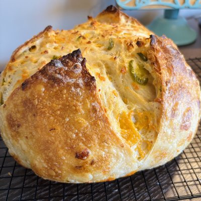 Jalapeno & Cheddar Sourdough 