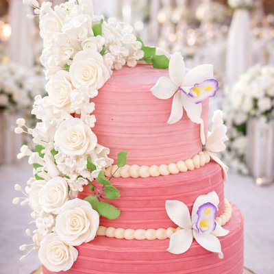 Custom Cakes