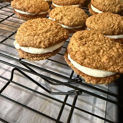 Oatmeal Cream Pie