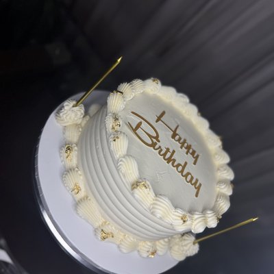 8” Round Cake (1 Layer)