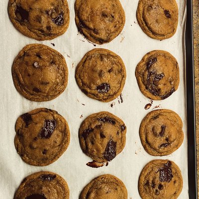Brown Butter Chocolate Chip Cookie 