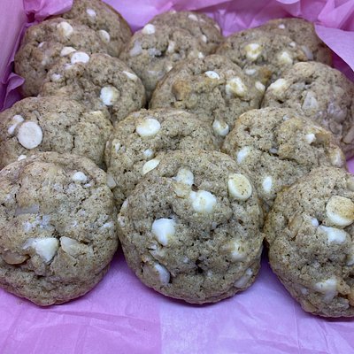 White Chocolate Chip Macadamia Nut