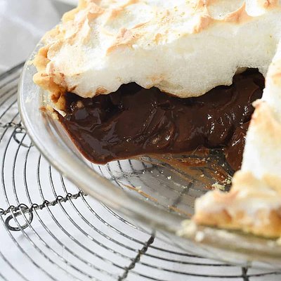 Chocolate Meringue Pie