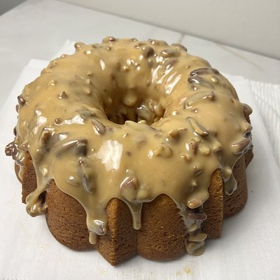 Southern Praline Pound Cake 