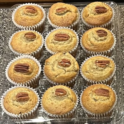 Banana nut muffins