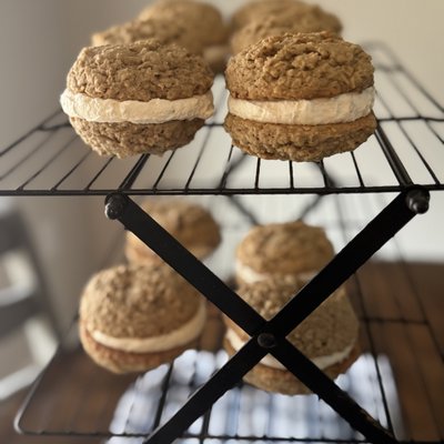 Sourdough Oatmeal Cream Pies (4 Pack) 