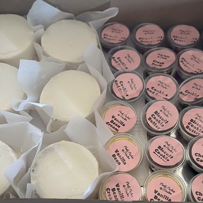 Cake Tasting Box Large