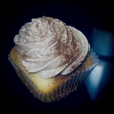 Basic Cupcakes  Vanilla 