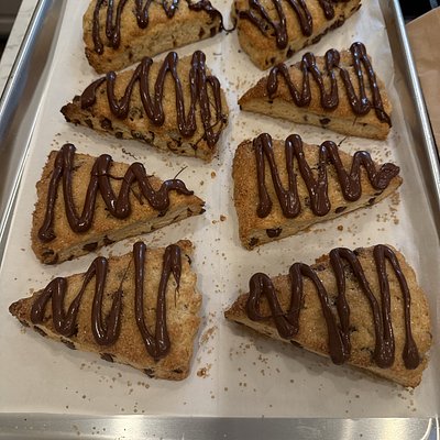 Sourdough Chocolate Chip Scones 8 Pack