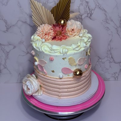 CSS Tiered Cake
