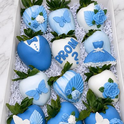Proposal Chocolate Covered Strawberries