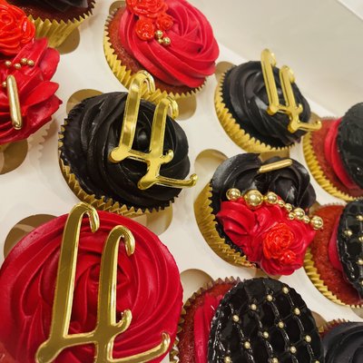 CUSTOM Cupcakes- 2dz Minimum