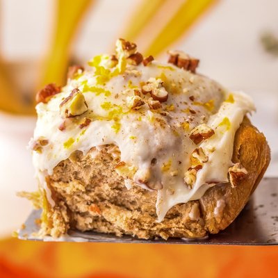 Cinnamon Rolls: Carrot Cake 