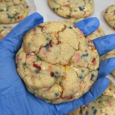 Confetti Cake Batter Cookies (1/2 Dozen)