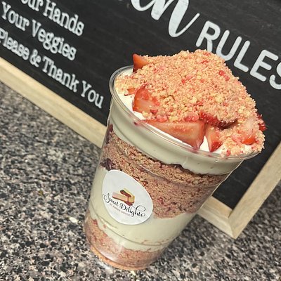 Strawberry Crunch Cheesecake Cup