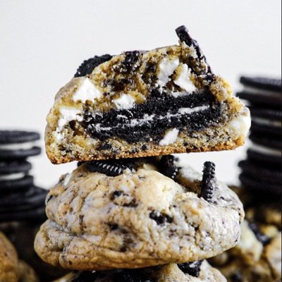 stuffed cookies n cream 