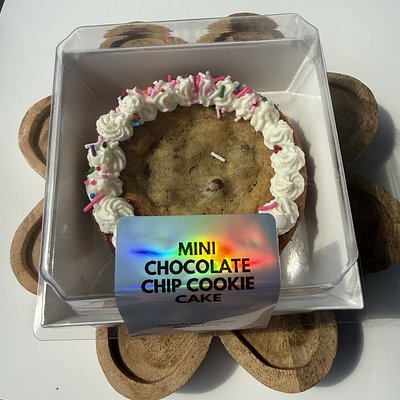 Chocolate Chip Mini Cake Decorated