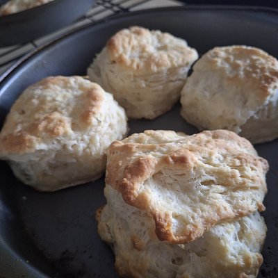 Cheese Buttermilk Biscuits 