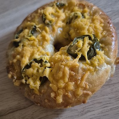 Jalapeño Sourdough Bagels