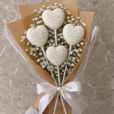 Mini Cake Pop Bouquet