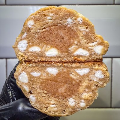 Past Flavor - View Only🥲: Almond Butter Sugar Cookie 🤍
