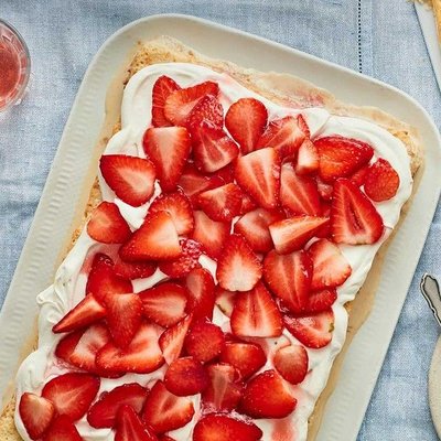 Starwberry Tres Leches 