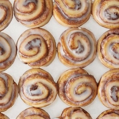 Cinnamon Rolls, 16 Pack Minis