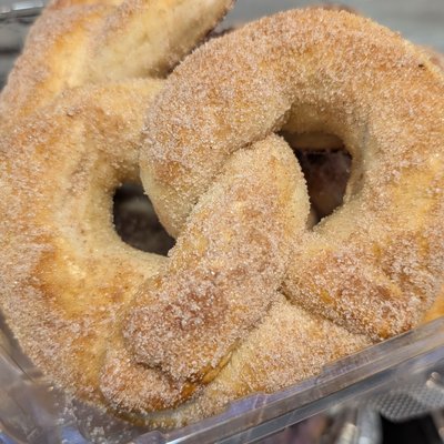 Cinnamon Sugar Soft Pretzels 