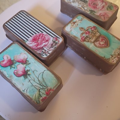 Gourmet Dipped Nutter Butters (Medium)