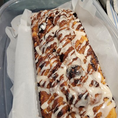 Cinnamon Roll Foccaccia