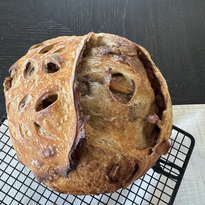 Apple Pie Sourdough 