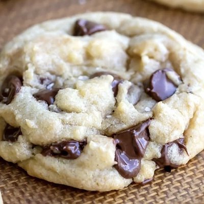 Large Old Fashioned Chocolate Chip Cookie