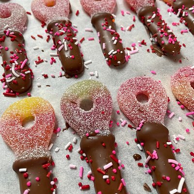  Chocolate Dipped Sour Keys 