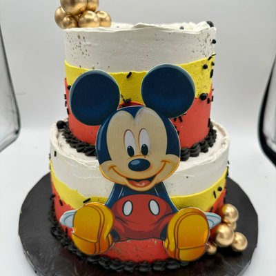 2 Tiered Cake (Minimum 30 Servings) 