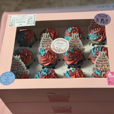 2 Dozen Cupcakes   