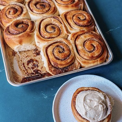 Overnight Maple Cinnamon Roll