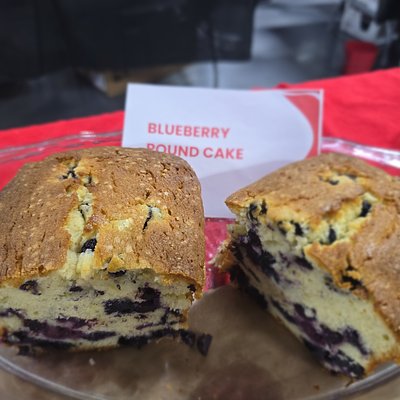 Pound Cake Slice Blueberry 